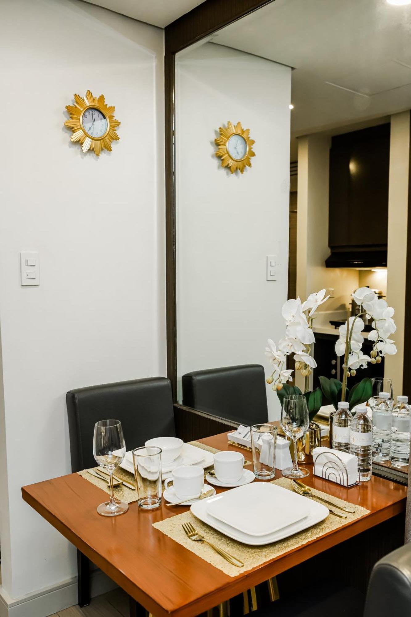Luxe Suite At Bcct - Bgc'S Prime Studio - Gym, Infinity Pool With Breathtaking Skyline View Taguig Exteriör bild