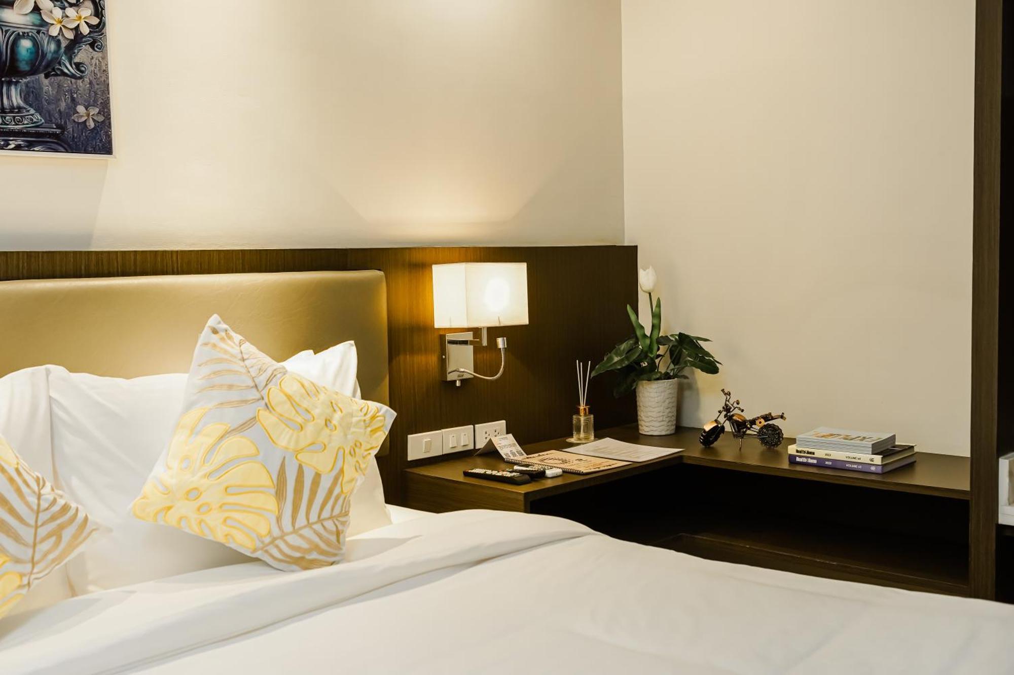 Luxe Suite At Bcct - Bgc'S Prime Studio - Gym, Infinity Pool With Breathtaking Skyline View Taguig Exteriör bild