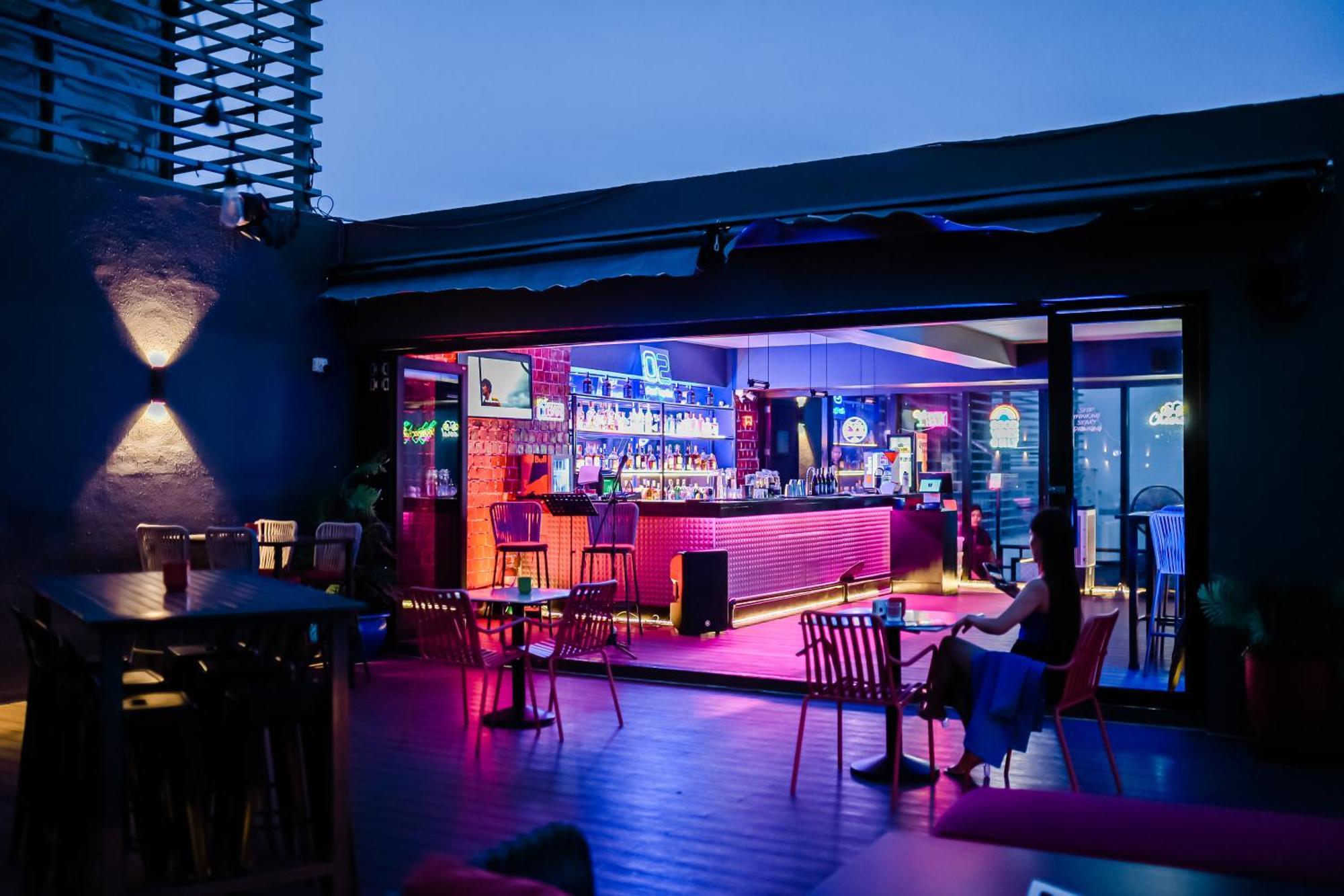 Luxe Suite At Bcct - Bgc'S Prime Studio - Gym, Infinity Pool With Breathtaking Skyline View Taguig Exteriör bild